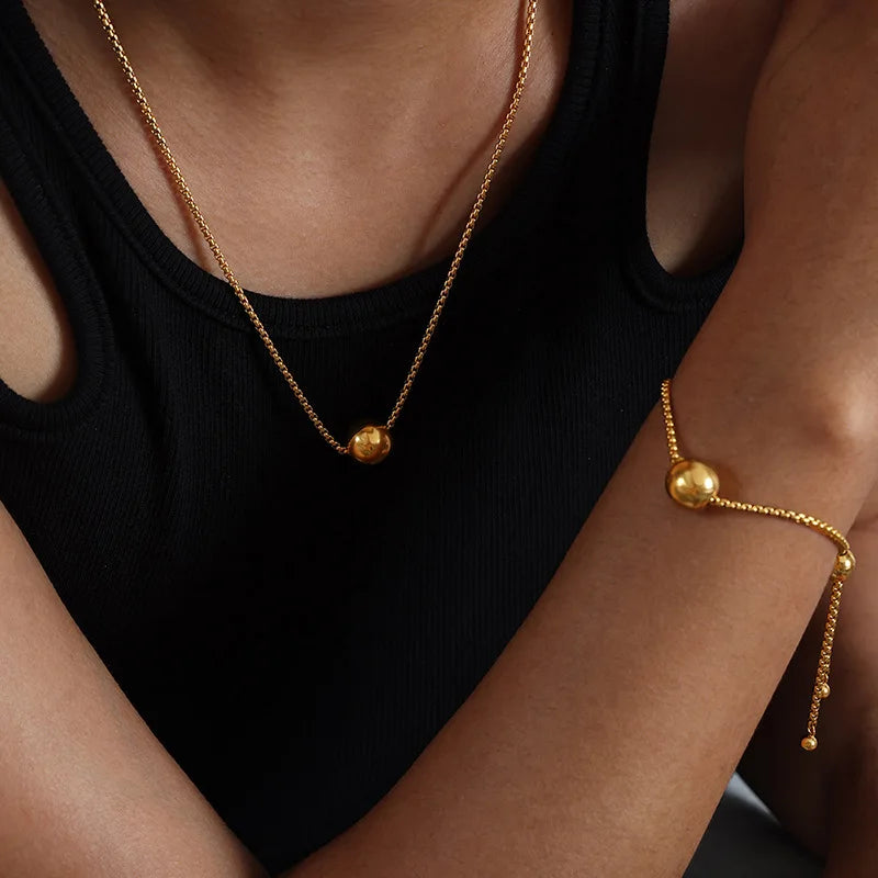 Classic Necklace, Earrings, Bracelet Set Classic Necklace, Earrings, Bracelet Set